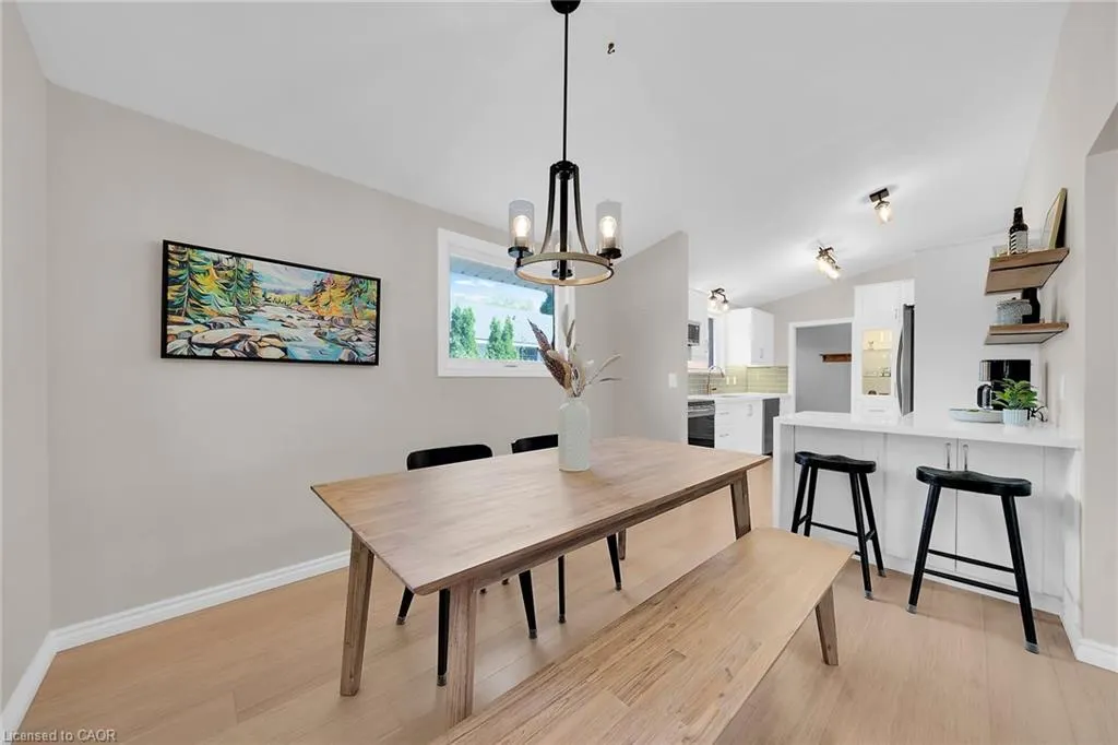28 Pleasant Avenue