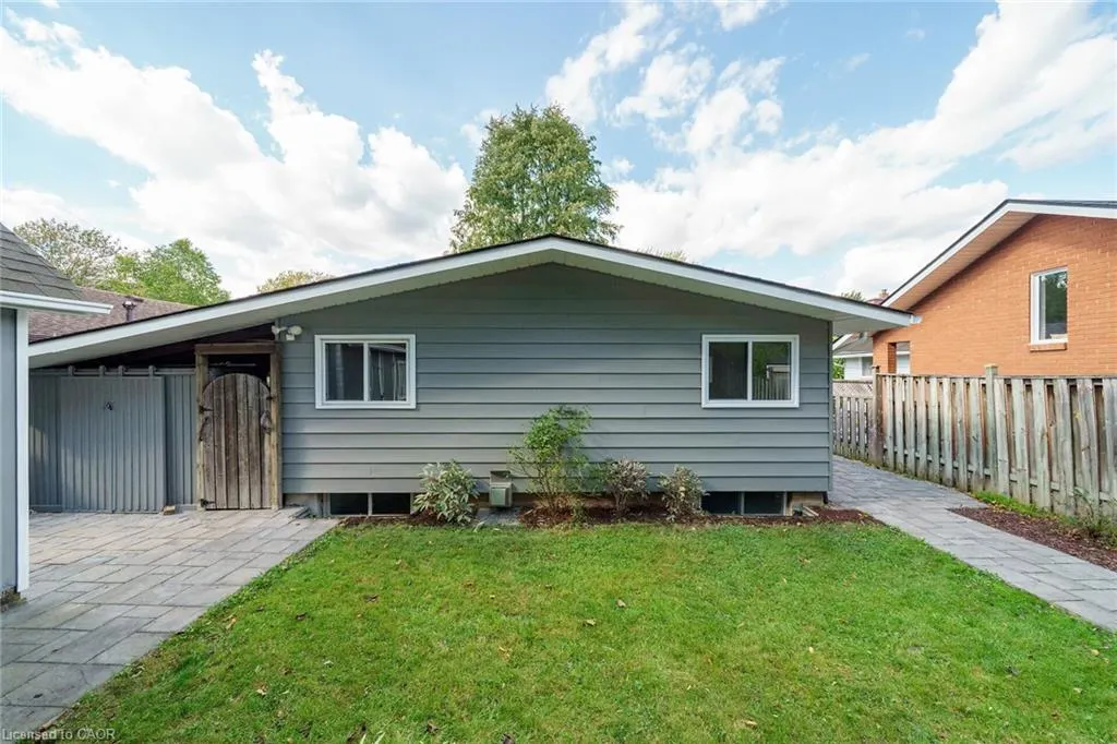 28 Pleasant Avenue