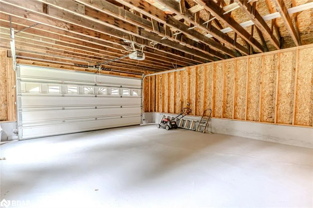 537 Huronia Road