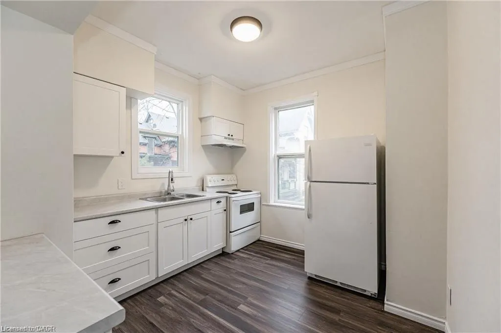 17 Hilda Place