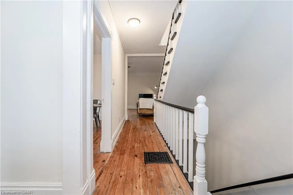 17 Hilda Place