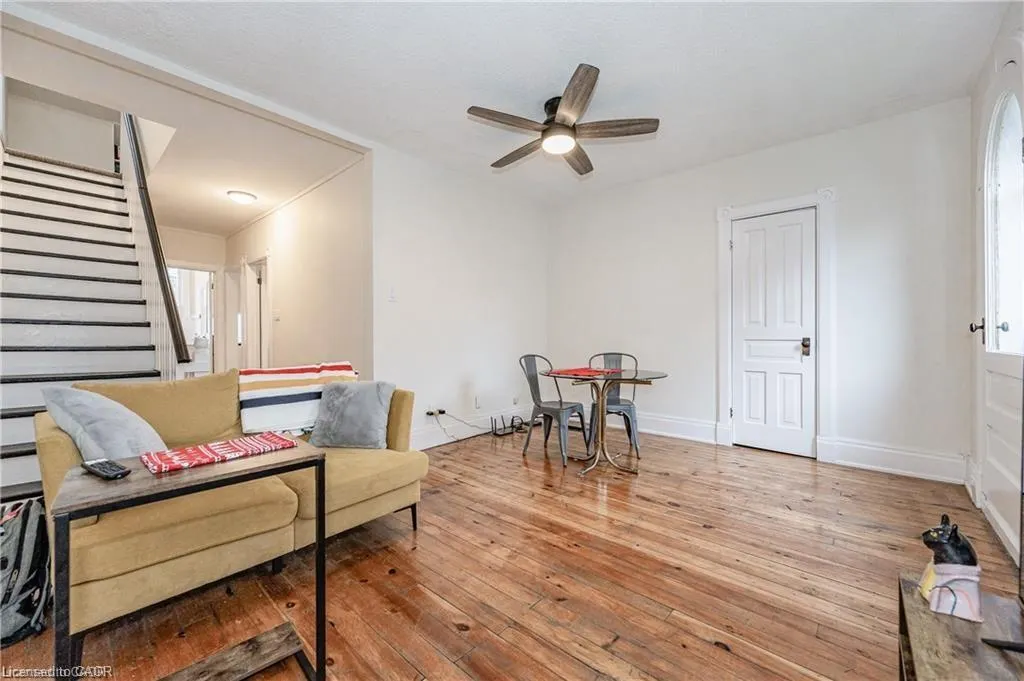 17 Hilda Place