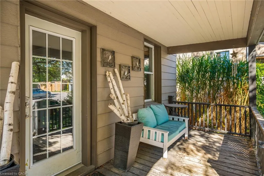 4 Ravine Road