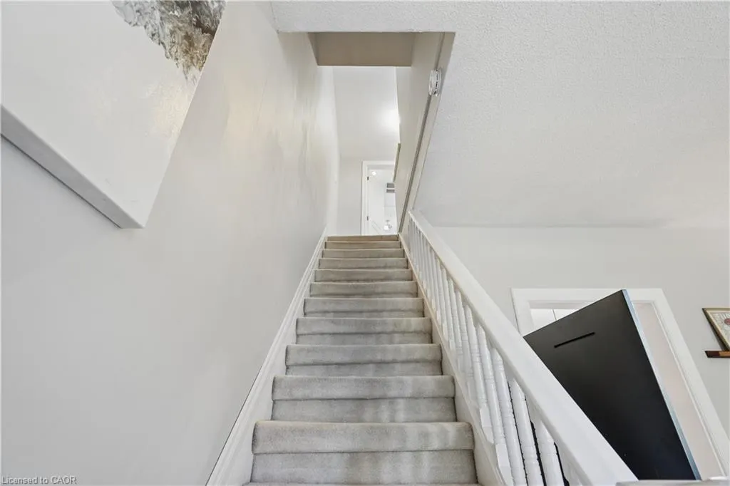 2055 Embleton Road