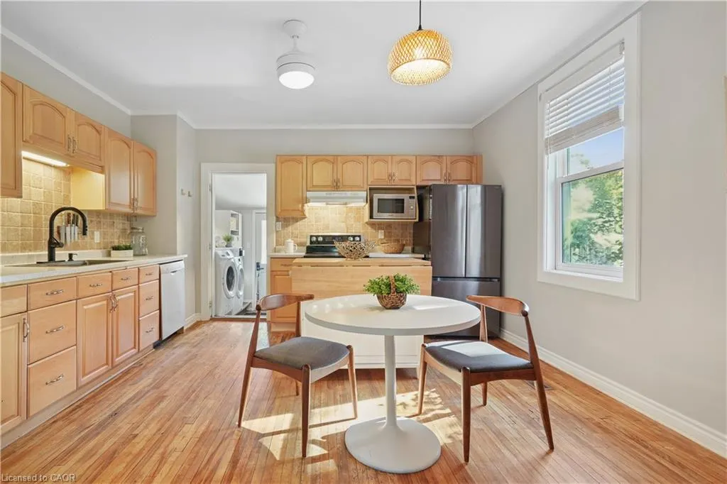 2055 Embleton Road