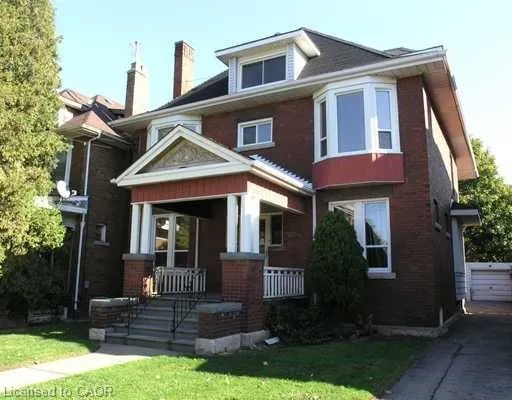 29 Melrose Avenue S, #1