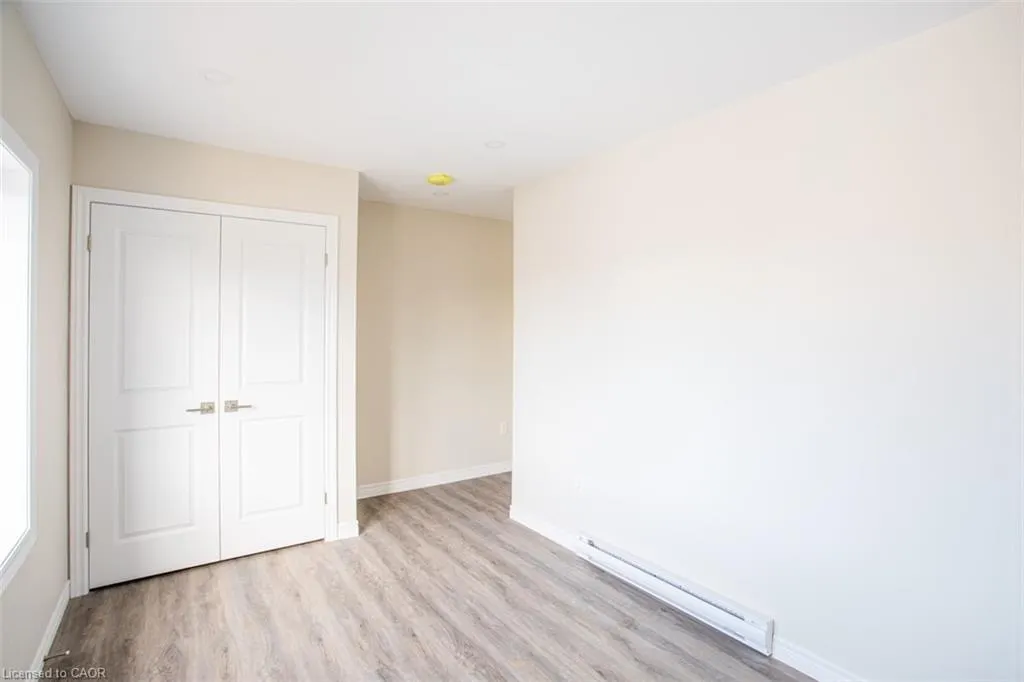 816 Concession Street, #3