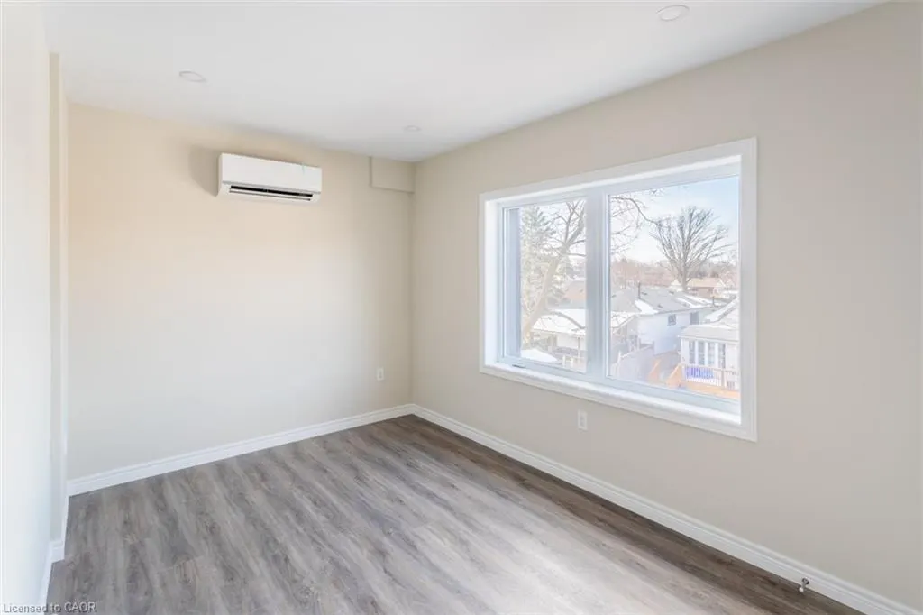 816 Concession Street, #2