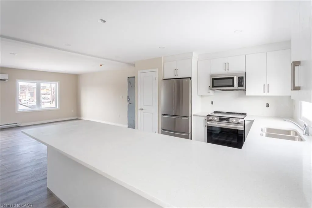 816 Concession Street, #2