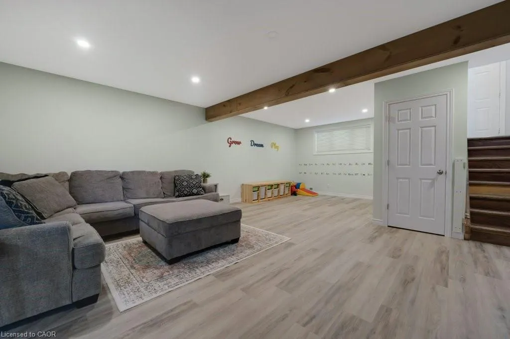 233 Scott Road