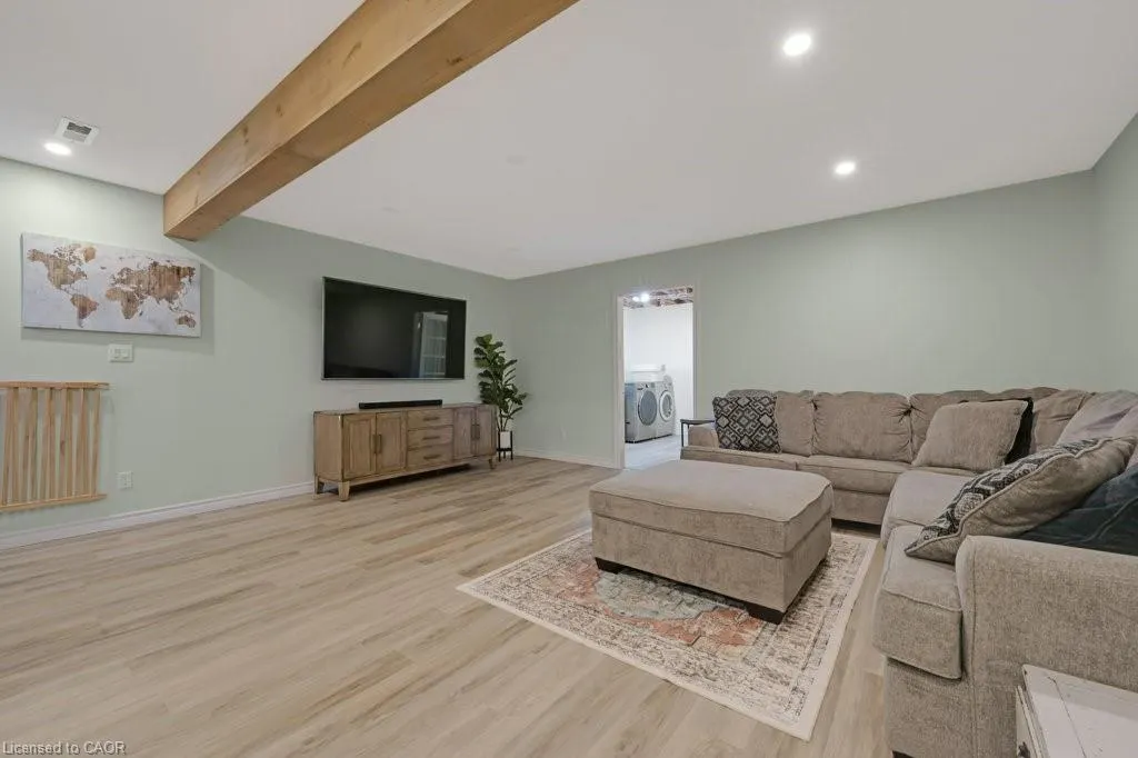 233 Scott Road