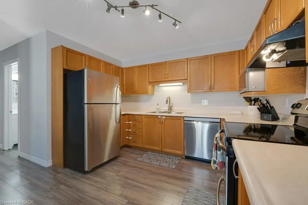 233 Scott Road
