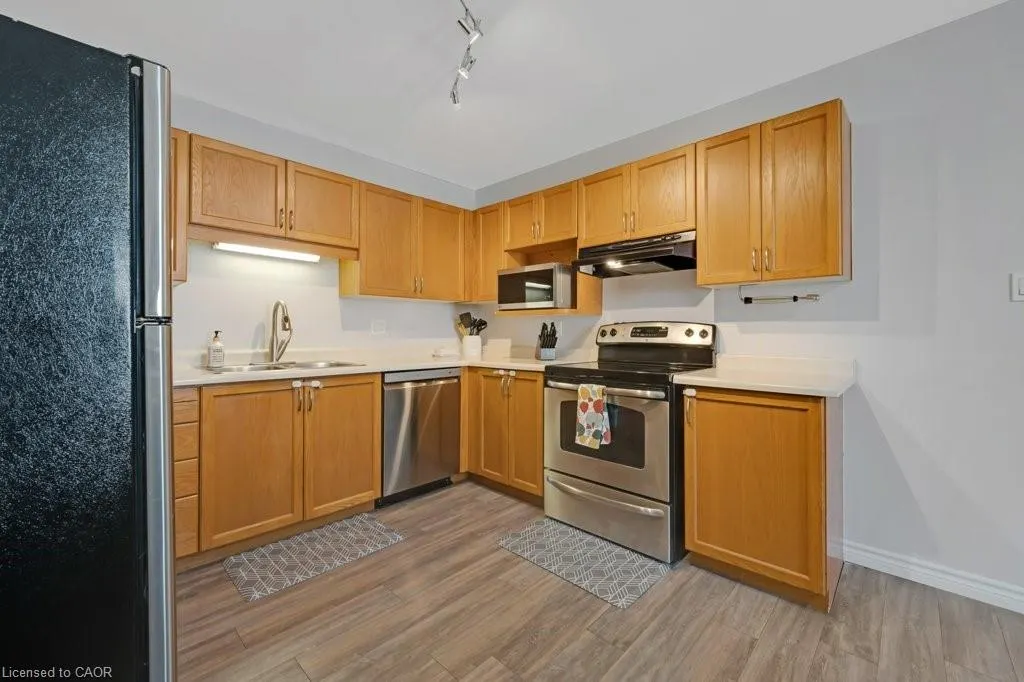 233 Scott Road