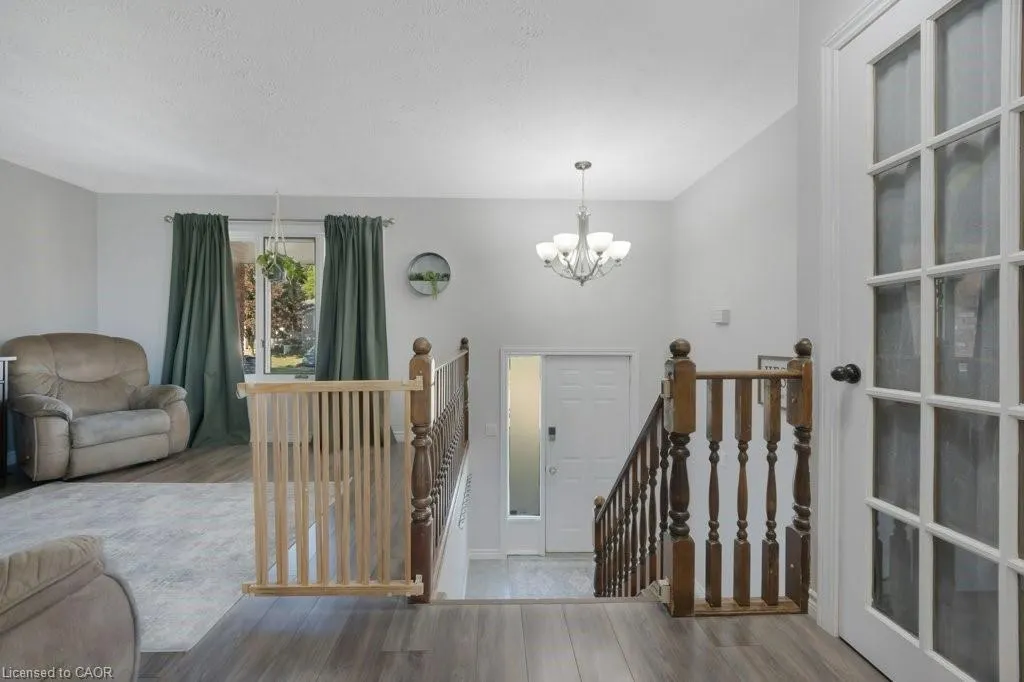 233 Scott Road