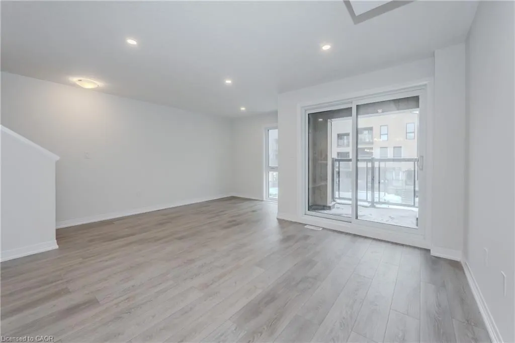 15 Urbane Boulevard