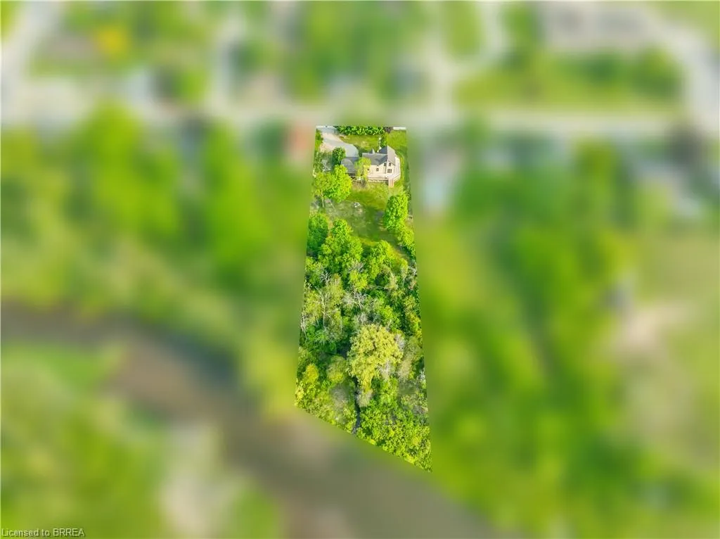 16 Hillcrest Street W