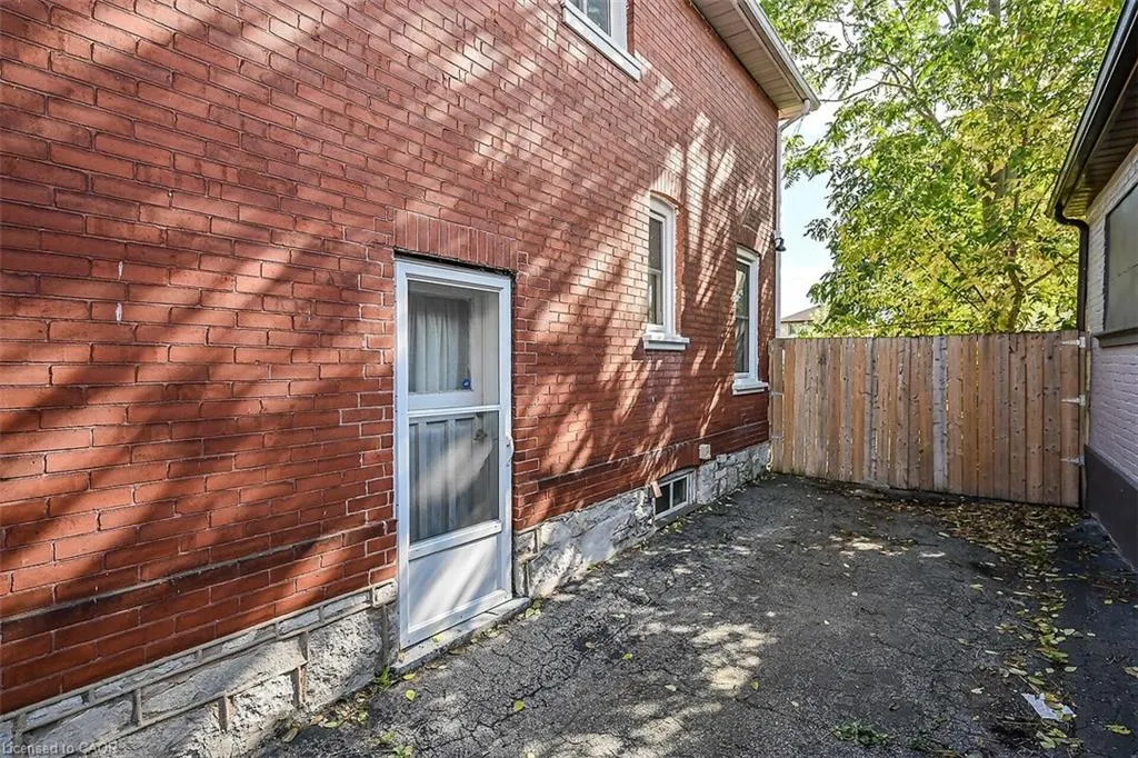 509 Colborne Street