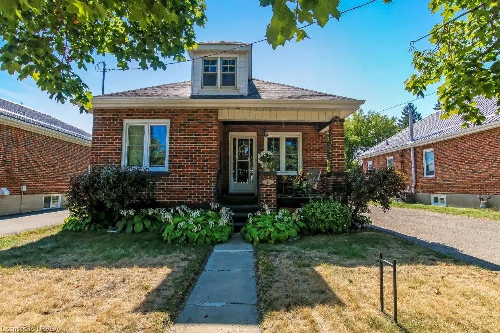 19 Alice Street
