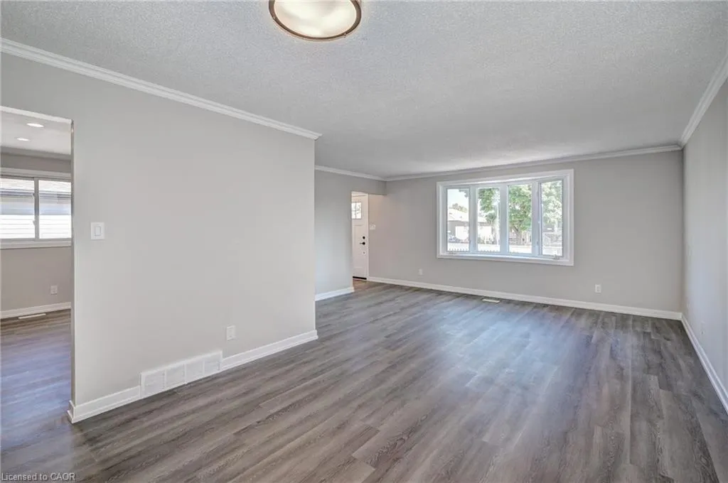 78 Barwood Crescent