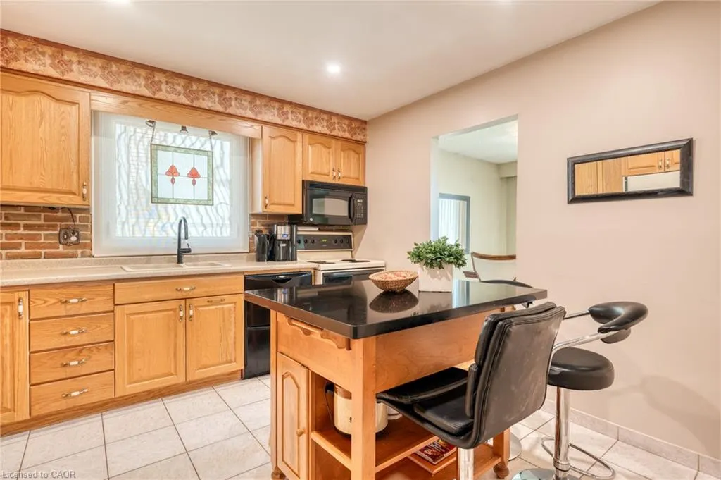 271 Haller Crescent