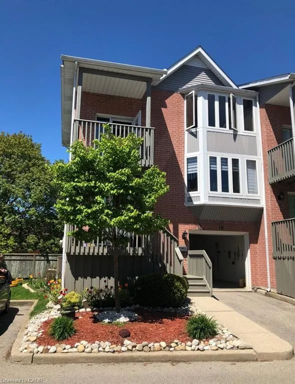 245 Bishop Street, #18