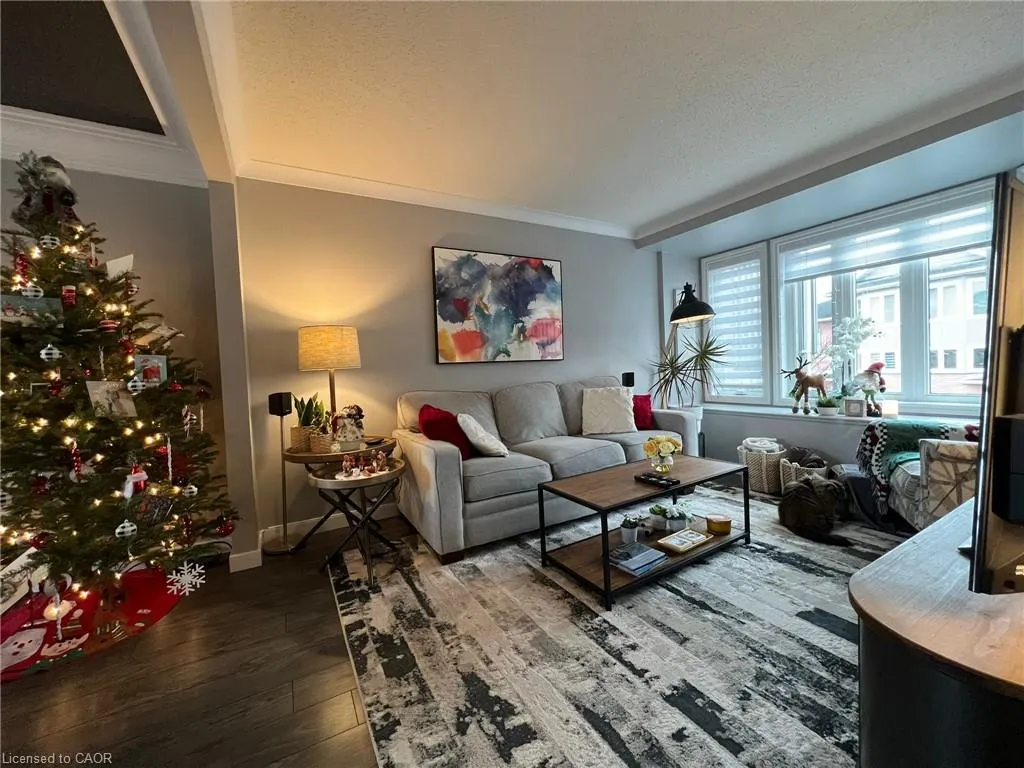 245 Bishop Street, #18