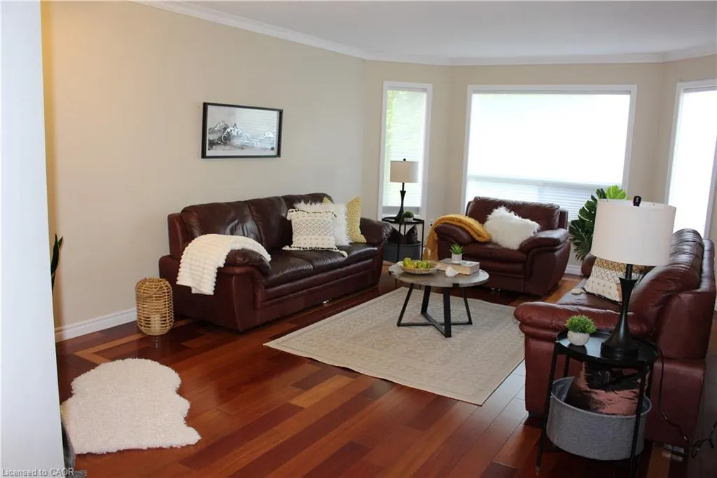 24 Canning Crescent