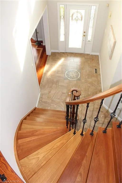 24 Canning Crescent