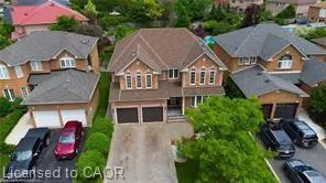 24 Canning Crescent