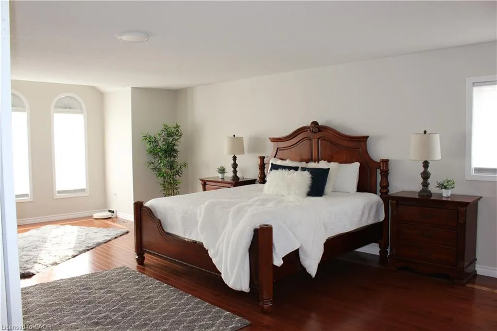 24 Canning Crescent