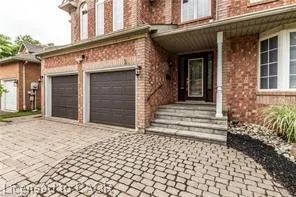 24 Canning Crescent