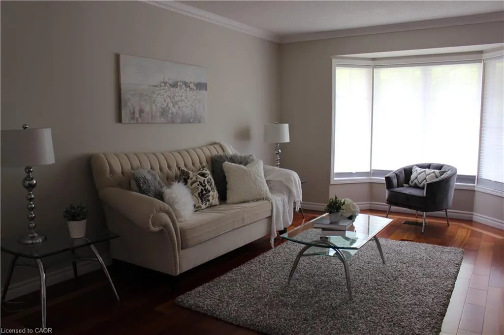 24 Canning Crescent