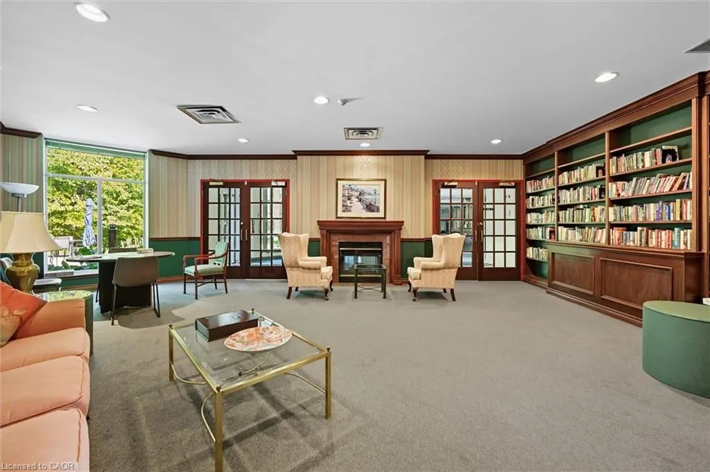 8111 Forest Glen Drive, #524