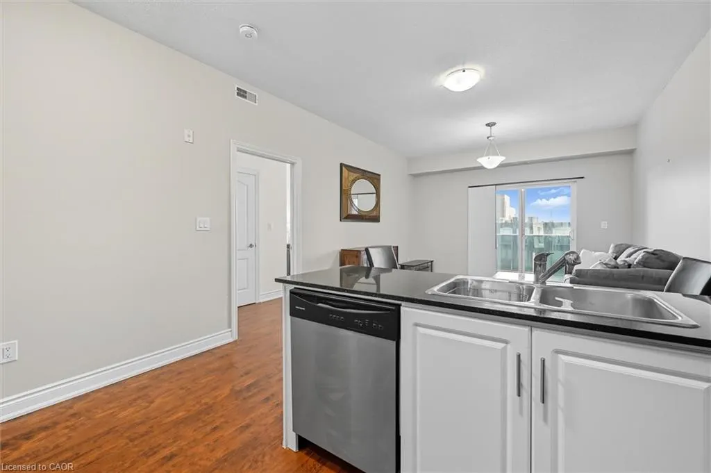 8111 Forest Glen Drive, #524