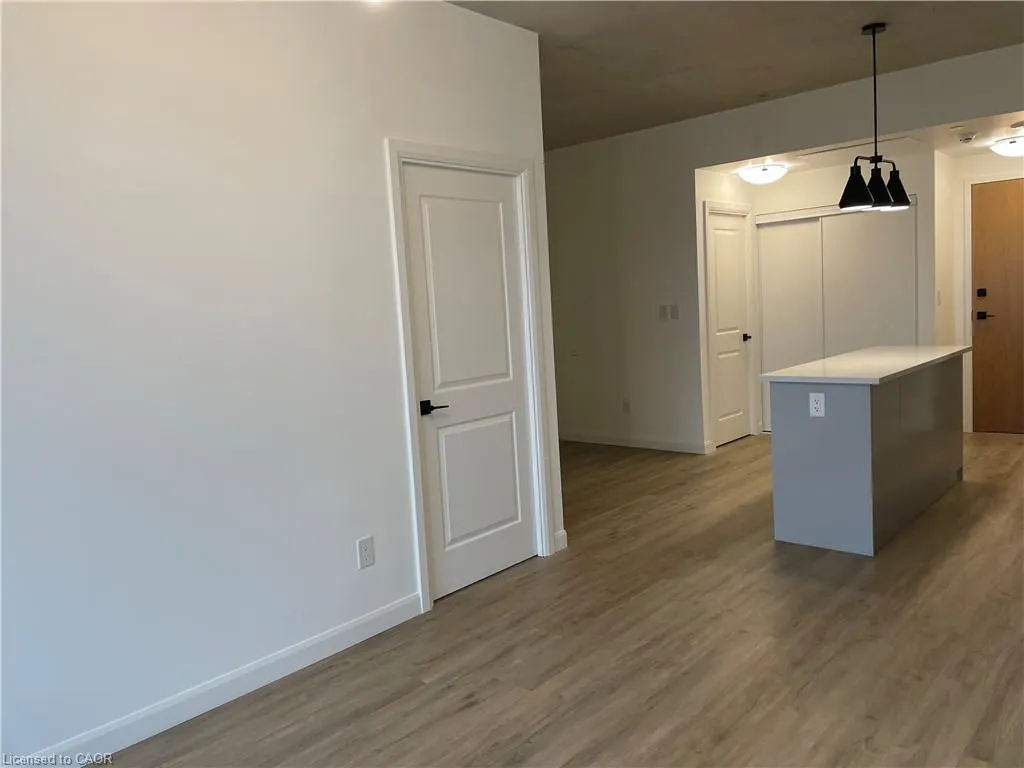 7 Erie Avenue, #515