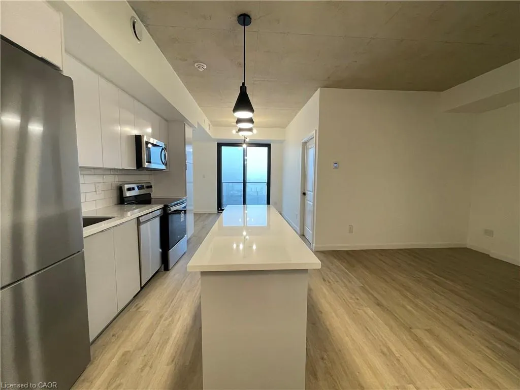 7 Erie Avenue, #515