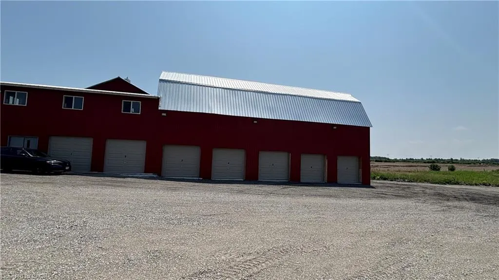 414 Mud Street E, #Garages