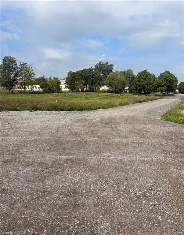 414 Mud Street E, #Garages