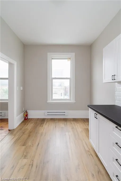 438 Colborne Street, #UPPER