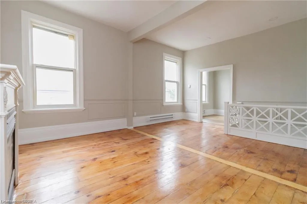 438 Colborne Street, #UPPER