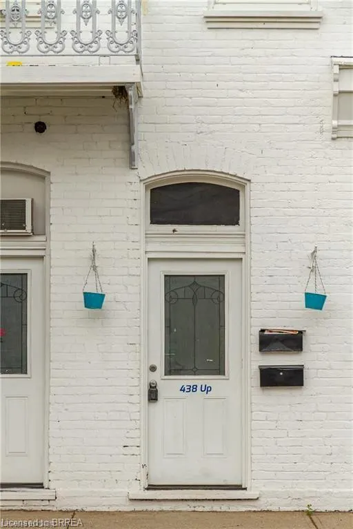 438 Colborne Street, #UPPER