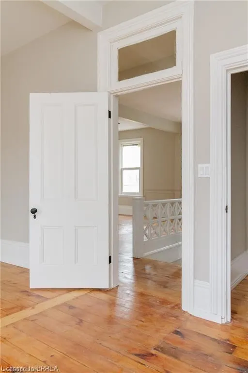 438 Colborne Street, #UPPER