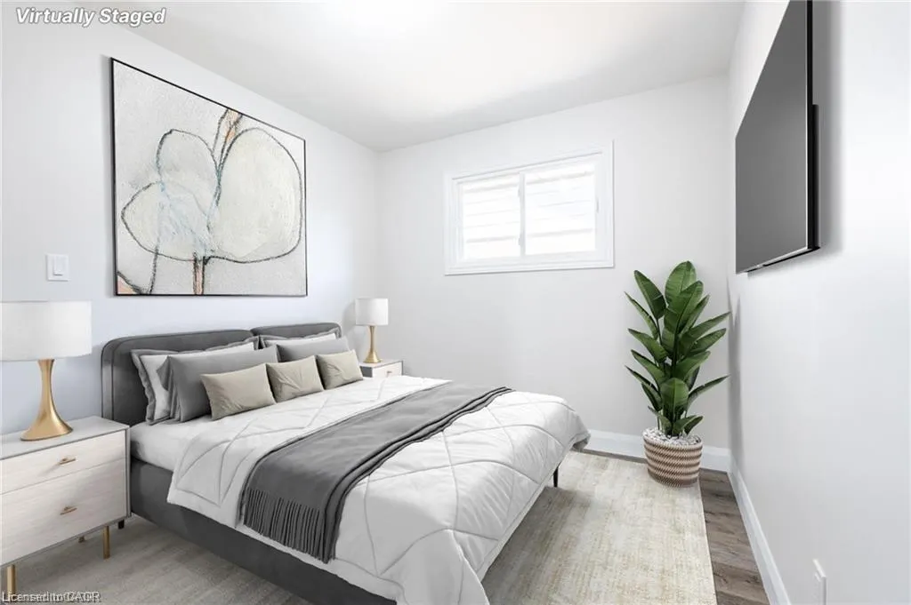 92 South Bend Road W, #Upper