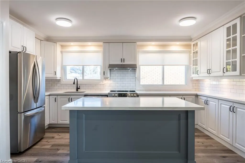 92 South Bend Road W, #Upper