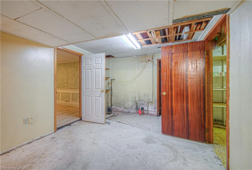 82 Millen Road