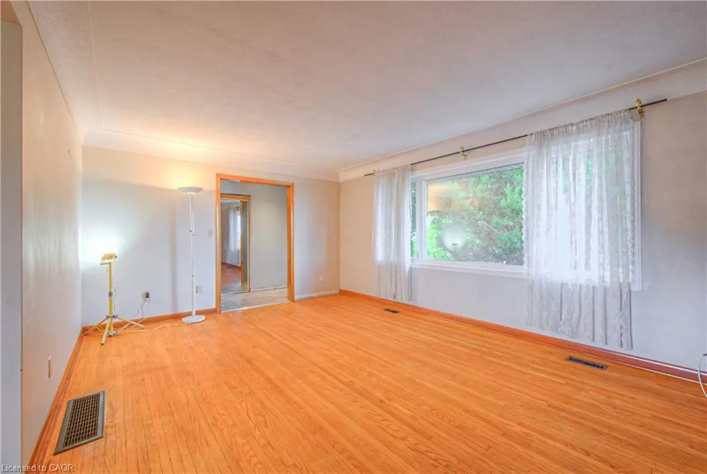 82 Millen Road