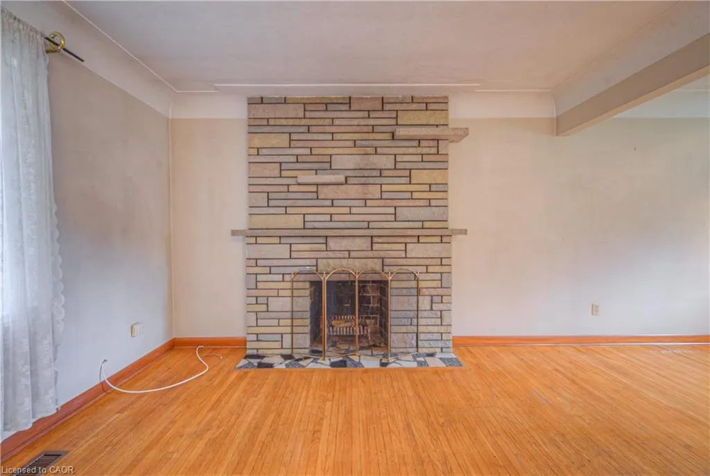 82 Millen Road