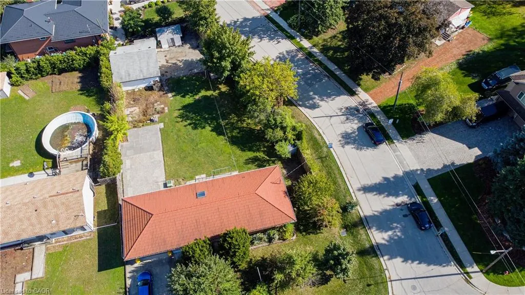 82 Millen Road