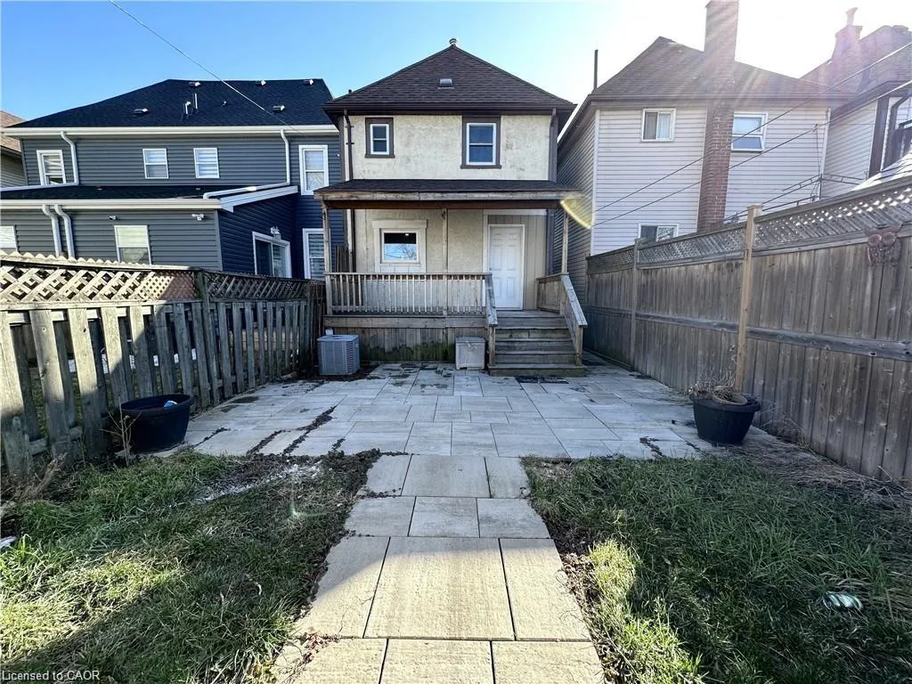 39 Beechwood Avenue