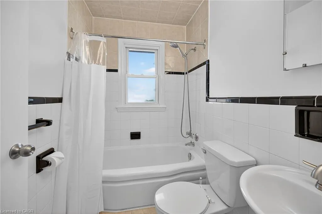 314 East 16th Street